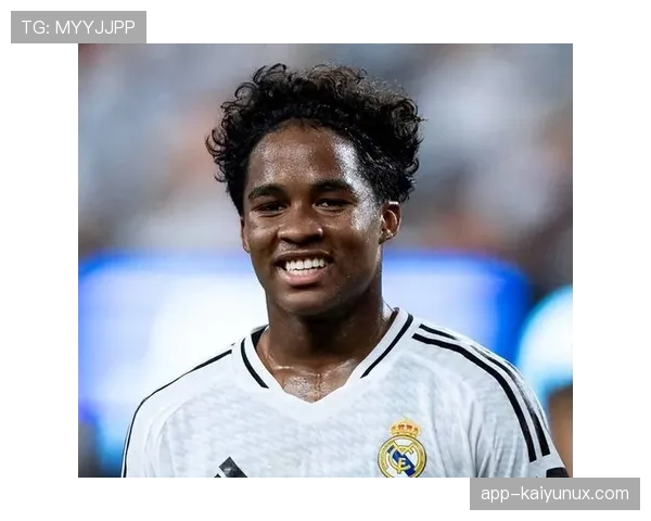 恩德里克如何从帕尔梅拉斯天才蜕变为皇马新星：成长路径与关键跃迁解析