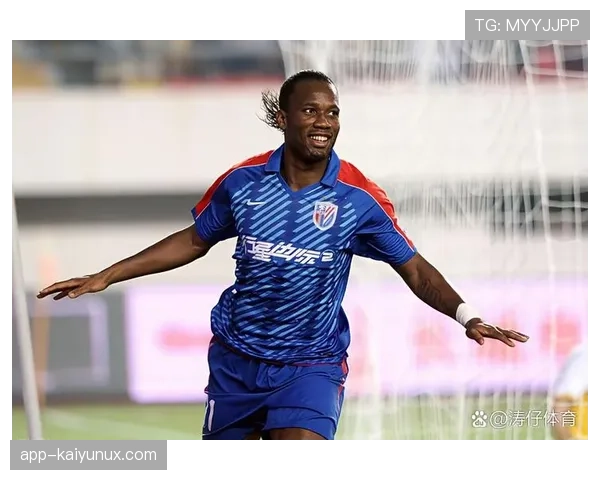 德罗巴转型边锋后突破能力如何加剧撕裂防线？