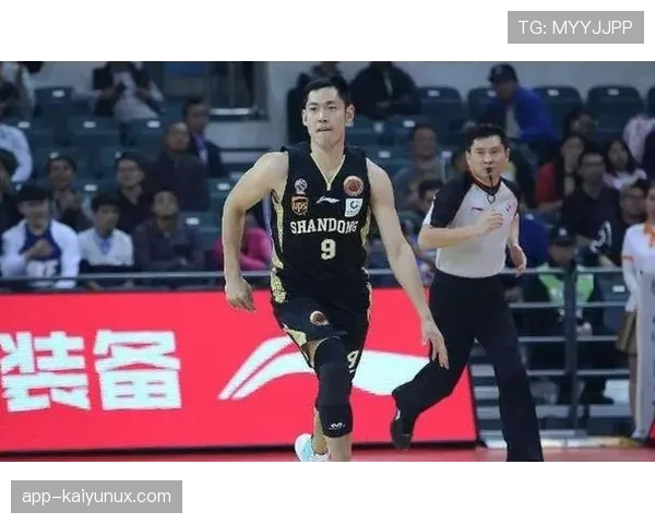 本赛季后场长传压制锋线更主动，战术主动性较上赛季显著提升